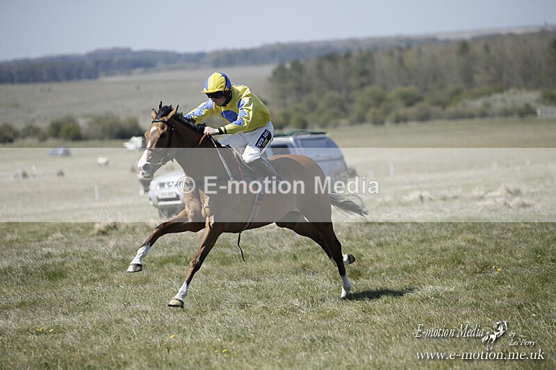 PtP 250421 06 - Larkhill Point-to-Point Racing 25/04/21