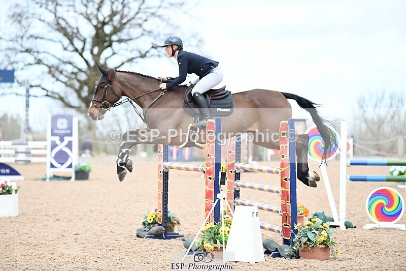 250328-105849-00634 - Cls 2 Snr Newcomers