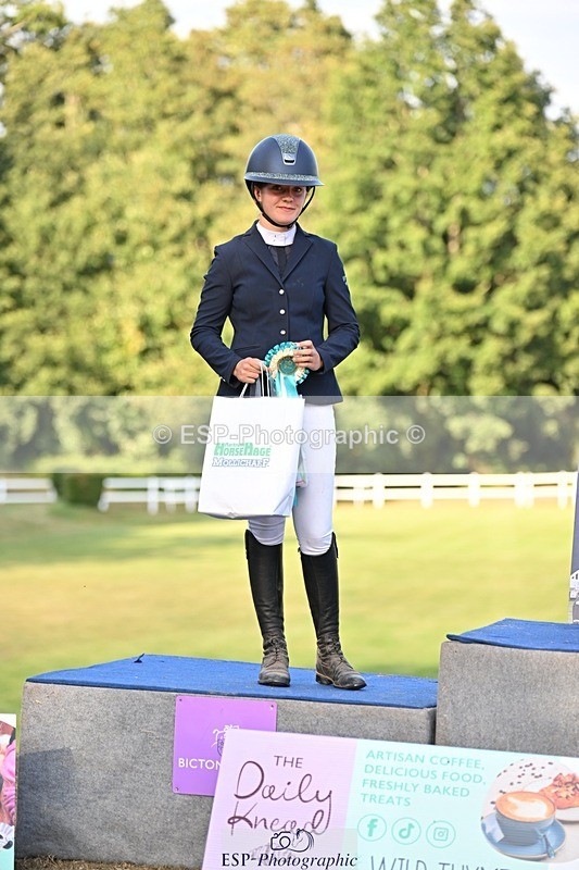 250822A-172519-24601 - Friday Presentations