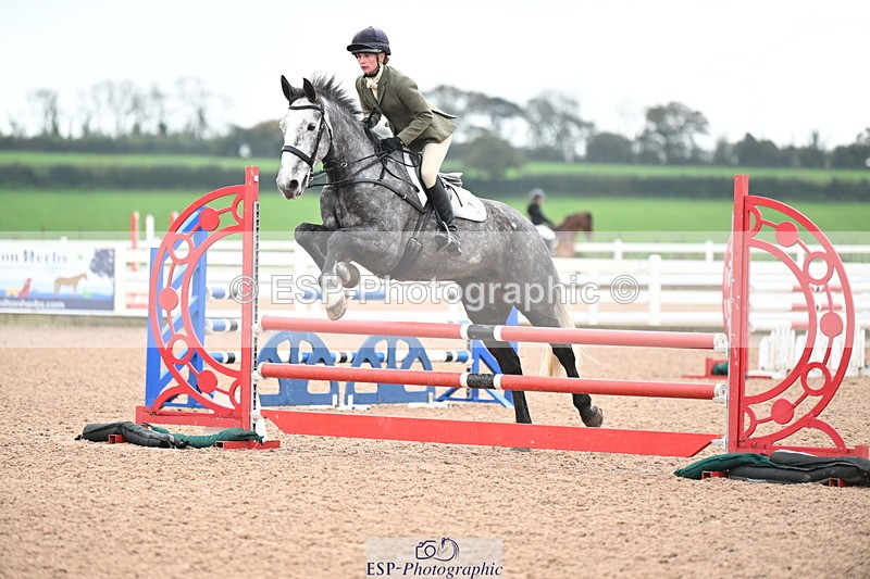 241023A-112203-00527 - Cls 1 British Novice and 90cm Open