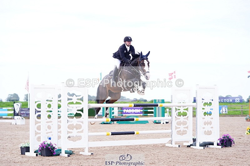 240804A-090316-10013 - Cls 42 National 1.30m Open