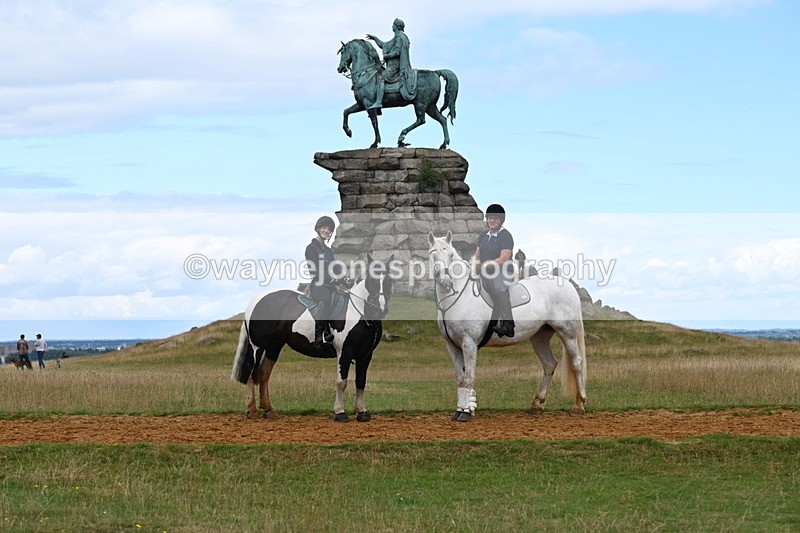 DSC_8585 - Time at Statue 13:52 to 14:33