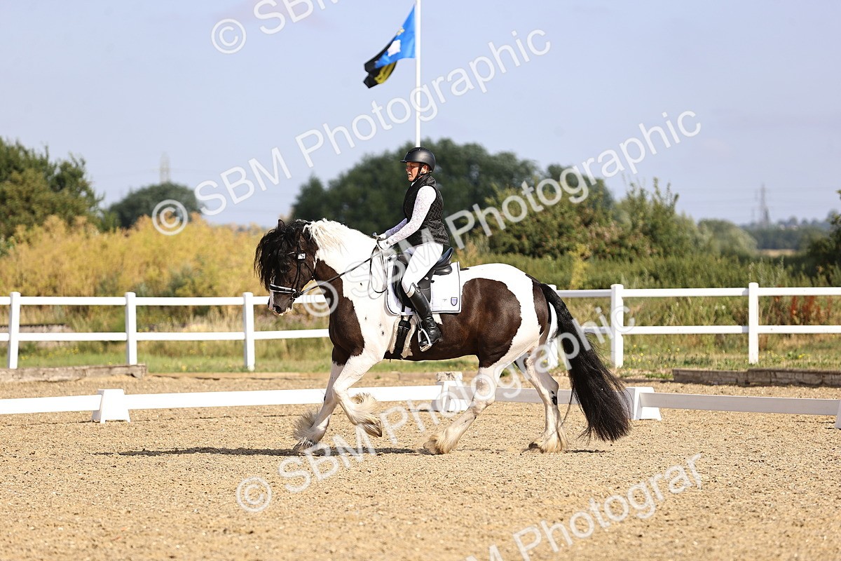 SBM_008633 - Novice 5 - 08.30-9.33