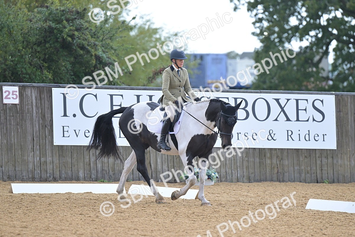SBM_02254 - D2 - Small Tour Championship Intro 2