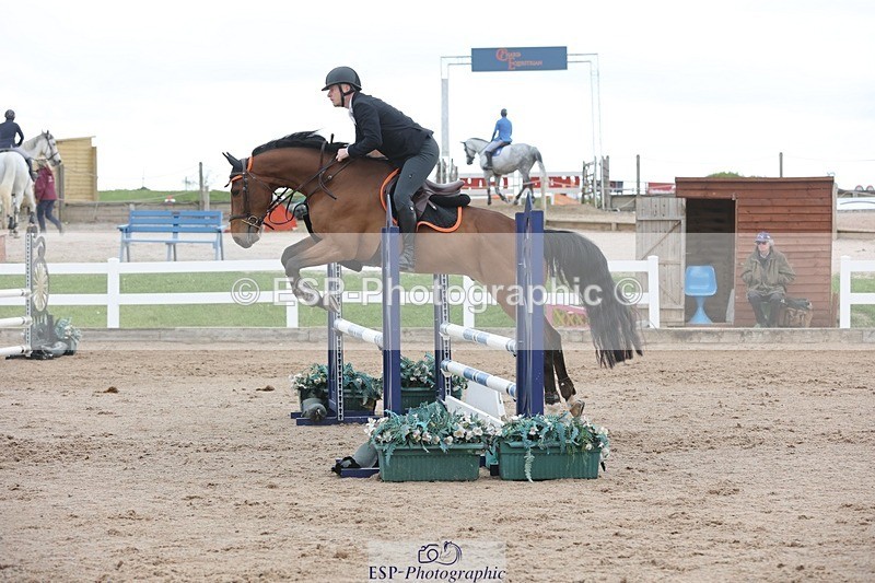 250508-101632-00480 - Cls 6 Snr British Novice and 90cm Open