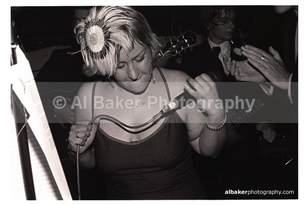 24 - Friends-&-Family @ the-roadhouse 12.07.03