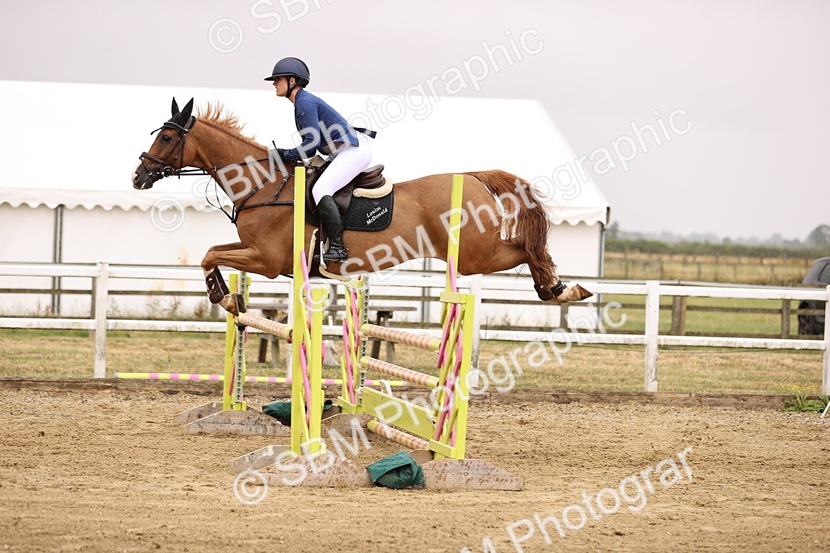 SBM_026550 - Class 12 - Amateur Championship Qualifier 1.05m