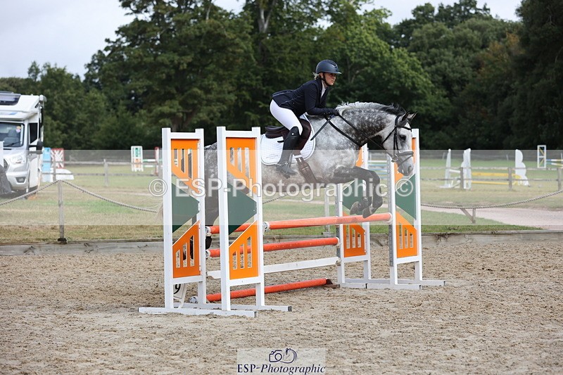 250829A-103719-01173 - Cls 7 British Novice and 90cm
