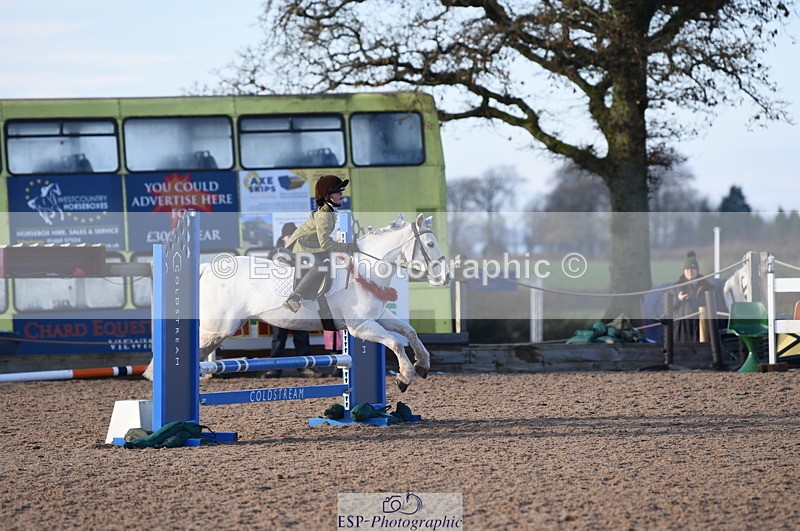 231202A-124406-01540 - Pairs