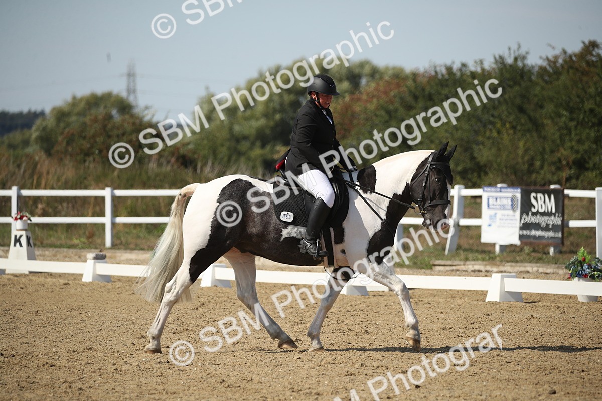 SBM_005863 - Class 11 - Novice 5 - 13.19-14.22