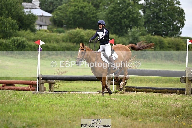 240630-125857-00970 - 929-Amy_Blake-Rahale_Robin