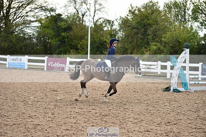 240423A-164220-00237 - 70cm