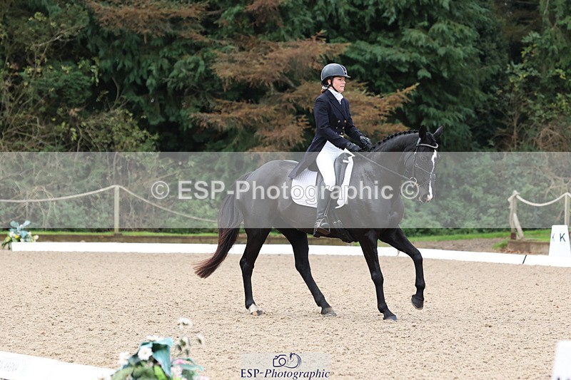 241024-094155-01141 - 128-Lottie.Turnell-TRICKLE