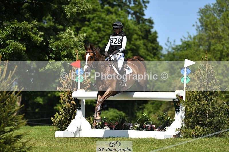 230527-143124-10487 - 328-GREENLOUGH_CROSS-Kelly_Mccarthy-maine-XC