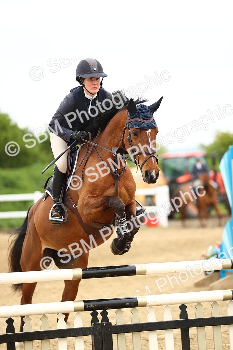 SBM_000514 - Class 2 - Senior British Novice 90cm