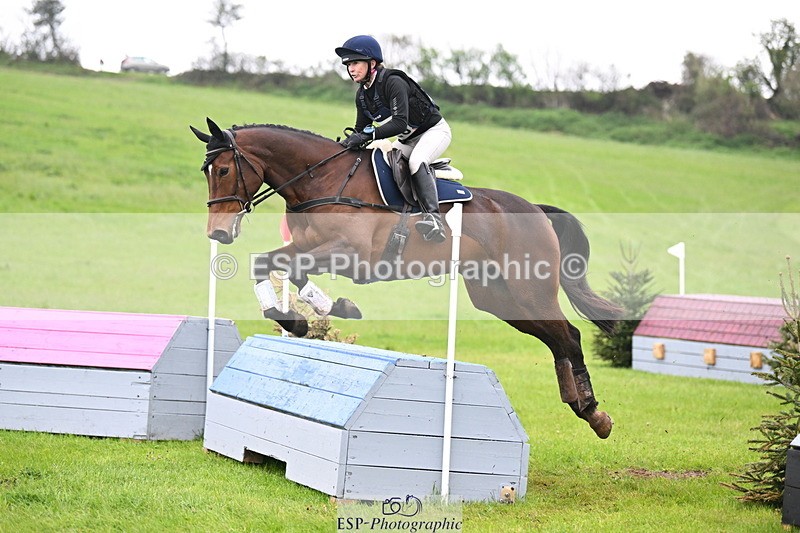 250419-102242-08582 - 420-Fiona.Jones-ABBY.VD.BERGHOEVE.Z