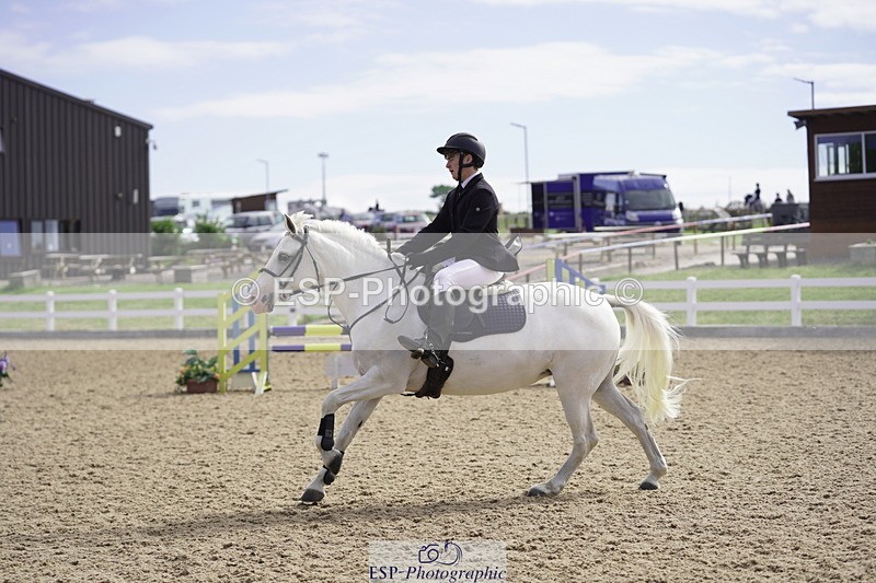 230624A-092732-00710 - Cls 21 British Novice & 80cm Open
