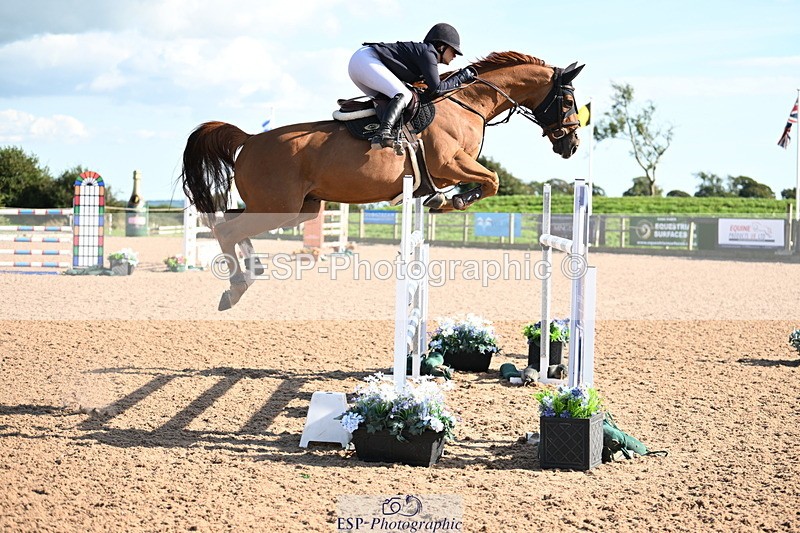 240913A-155943-05124 - Cls 18 National 1.40m Open