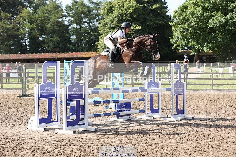 240804-093644-10185 - 403-Alana_Harries-THE_KNIGHT