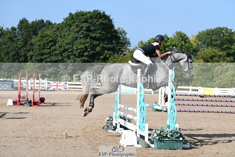 250725-090727-01036 - Cls 6 Snr British Novice and 90cm