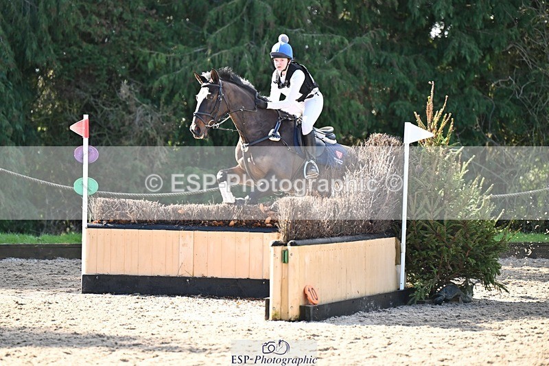 240303-104225-02953 - Cls 2 80-85cm Start to 11.00 CW