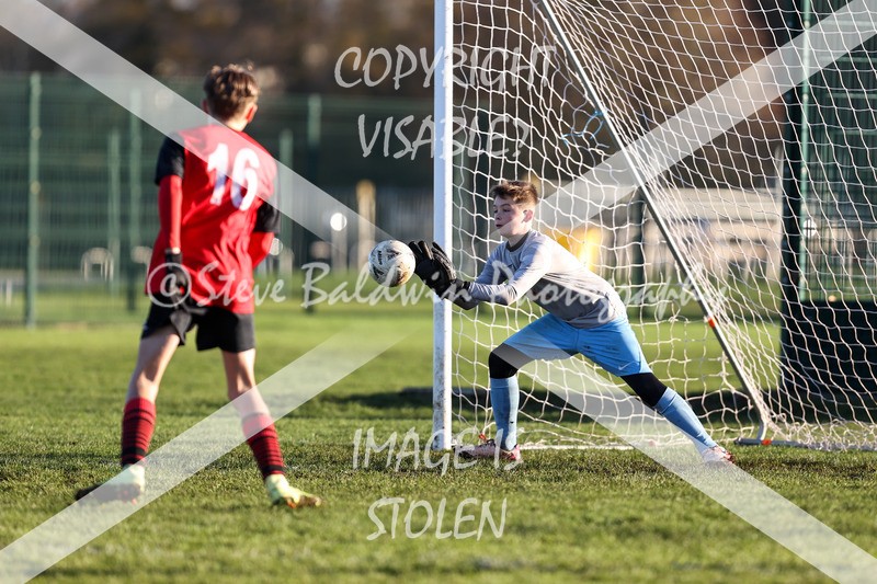 1DX31435 - 2025-11-23 FC Abbey Meads U13 Purple V Highworth Town Junior FC U13 T