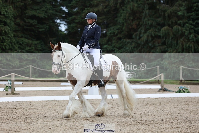 250718A-135756-01669 - 092-Rachael.Smaldon-Nadderbrook.Biscuit