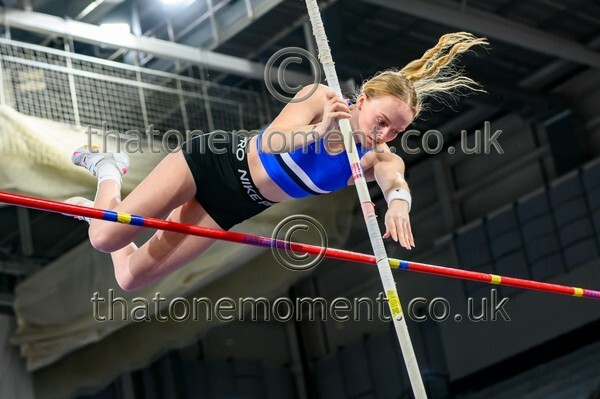 SenInd26-917205 - Field Female Set One