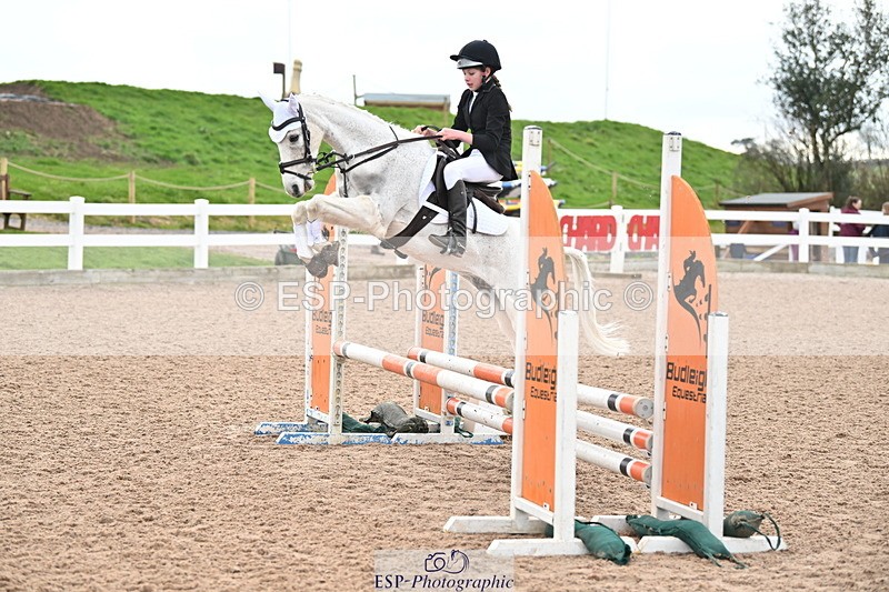 240309A-102503-00101 - Cls 1 Pony Intro 70cm