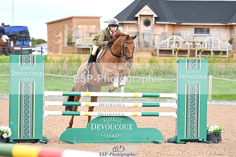 240912A-100135-00318 - Cls 1 Snr 1.05m & 1.10m Open