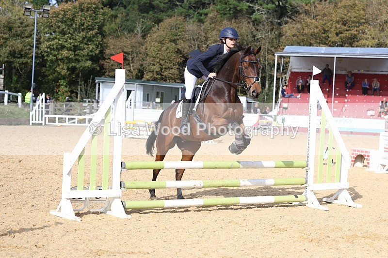 3E7A8134 - Class 4: 70cm open