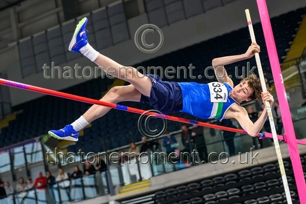 AgeInd25SAT-918191 - Field Male