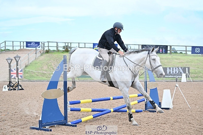 240813-163719-00262 - Classes 3A&B & 4 70cm