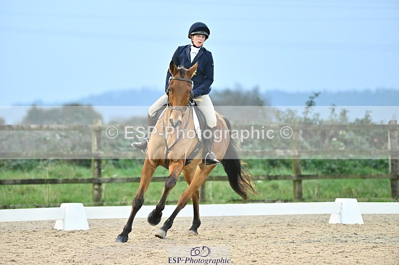 241103-162730-03342 - Novice 1 - 16.18 to 17.50