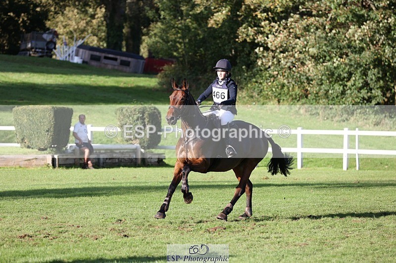 231022-154123-29886 - 466-SPARHANGER.VELVET-Tichy.Sanders-TrotUp+SJ