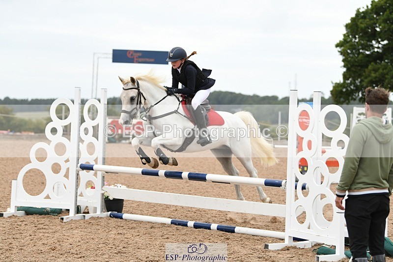 250807-104736-00343 - 80cm Round 1