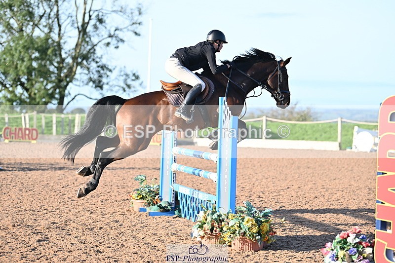 231015A-091332-06884 - Cls 28 Newcomers & 1.10m Open