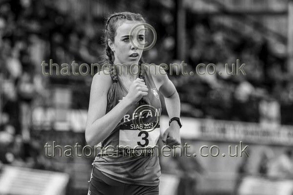 SIAB23-527895 - Track Female Set One