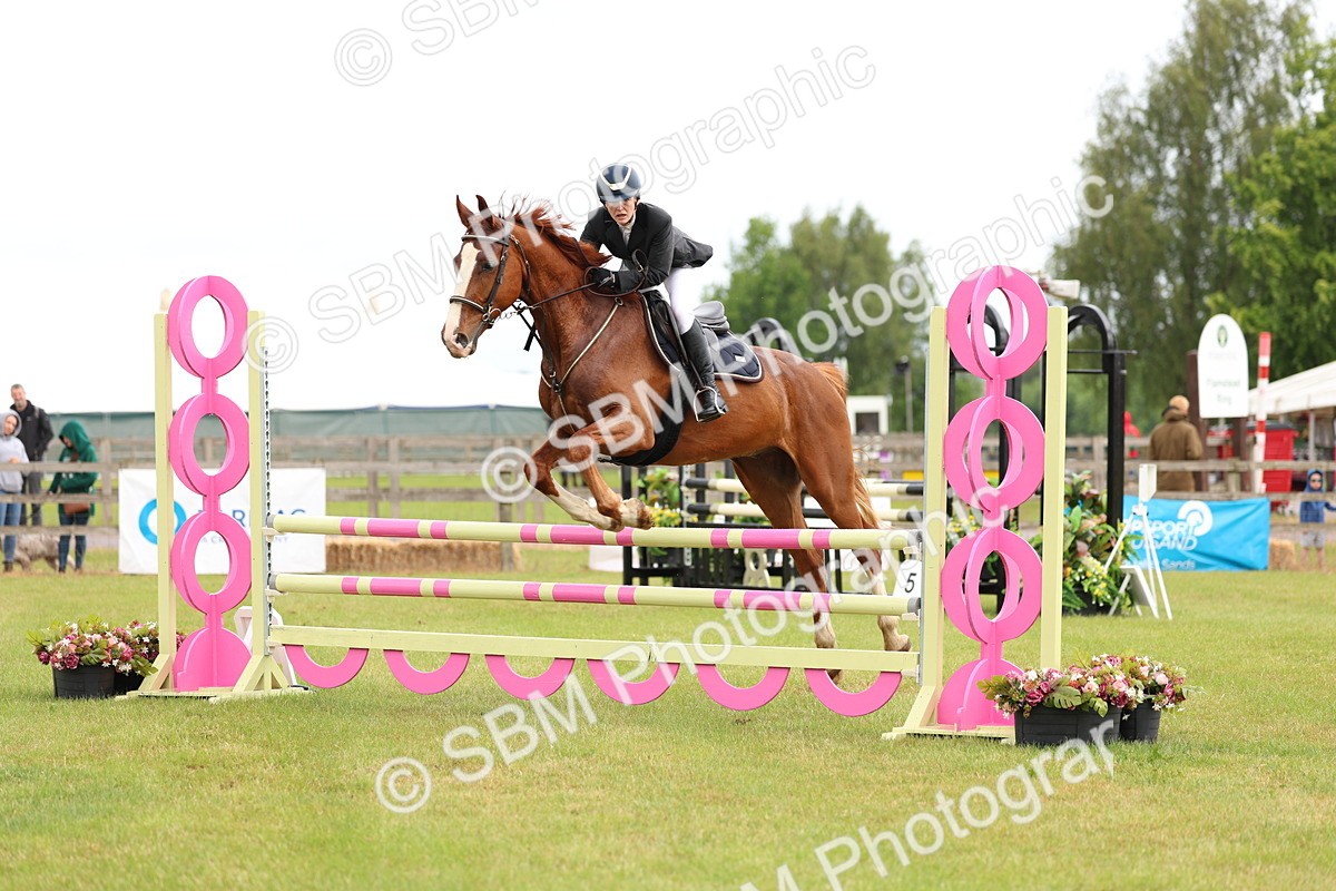 SBM_11657 - Class 205 - Tarmac Senior 1m Open