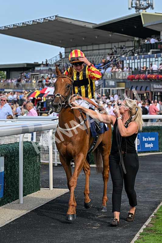 130826-Race 6-Saxon Grace-9972 - Race 6 16.45pm Racing Again On Saturday 29 August Handicap