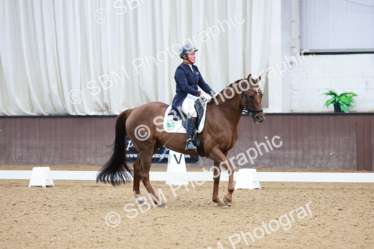SBM_015604 - Class 5 - FEI INT II - 15.48-17.00
