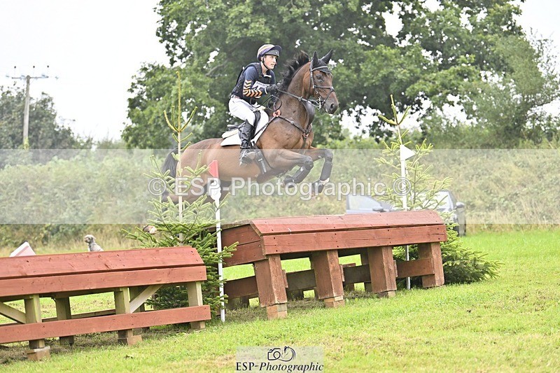 240901A-122047-06980 - 456-Max.Forster-HHS.LEACOURT.CAVALIER