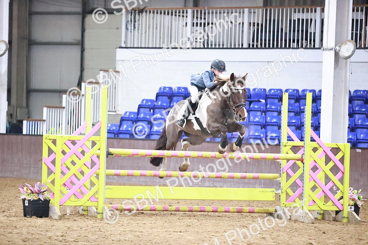 SBM_003061 - Class 13 - Blue Chip Pony Newcomers 1.00m
