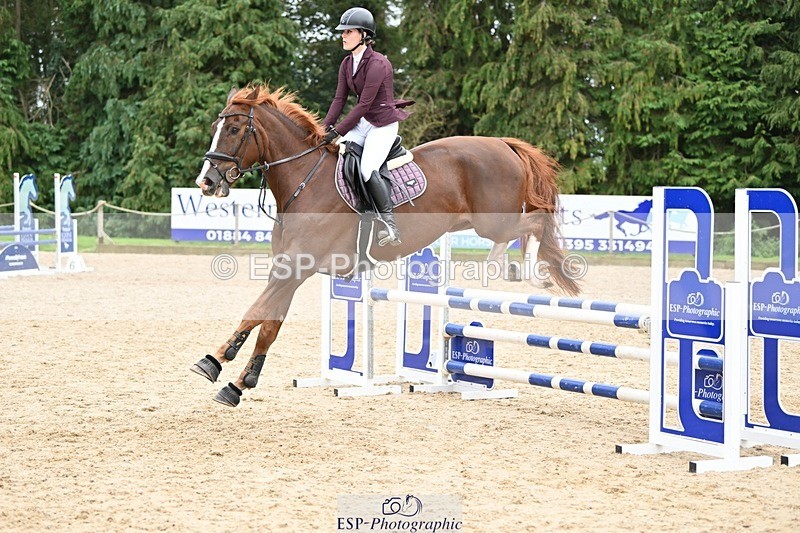 230930-160517-01297 - Cls 8 90cm Club