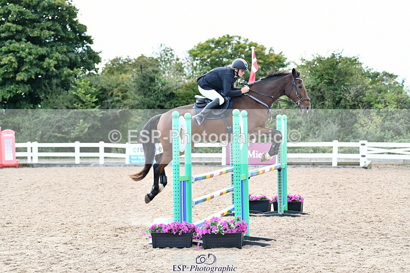 240913A-143529-04758 - Cls 24 1.05m Amateur Qualifier