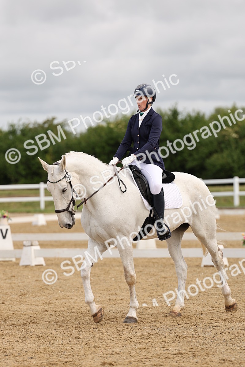 SBM_001098 - Class 1 - Prelim 4 - 8.00-10.20