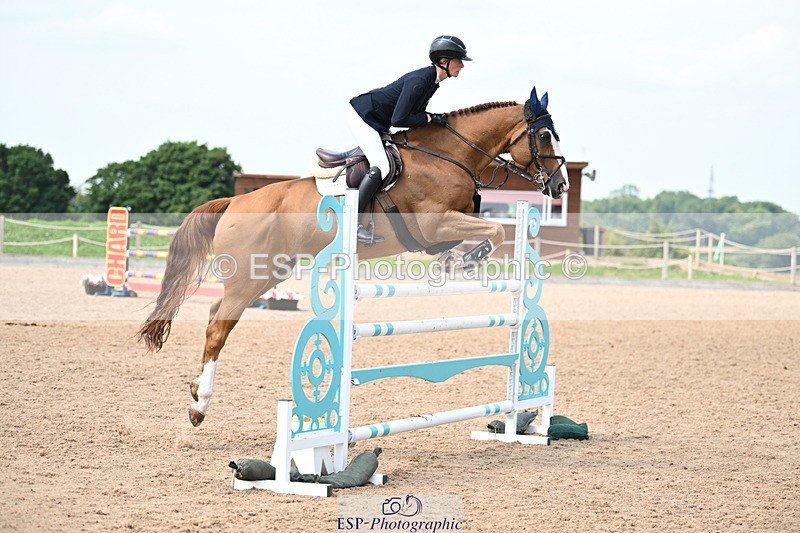 240801A-124110-01625 - Cls 3 Snr 1.20m Open