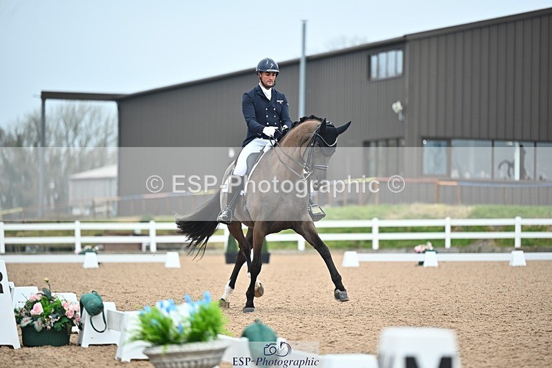 250214-111845-01309 - 130-Jezz.Palmer-Romanno.Weltino