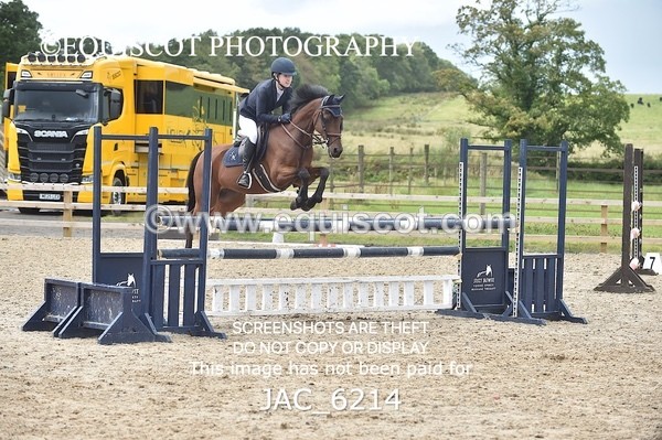 JAC_6214 - CLASS 8 SAT Winter/ Summer 128cm/ Winter/ Summer 138cm