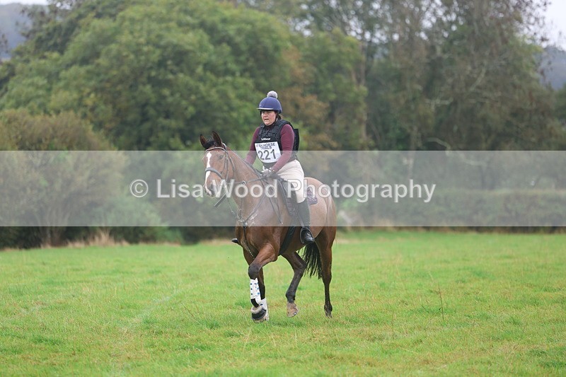 3E7A1328 - Class 2: 70cm: Half Roll Top